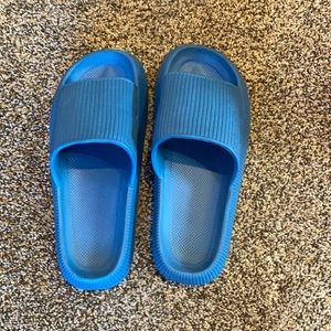 Mesh slides. Size 8